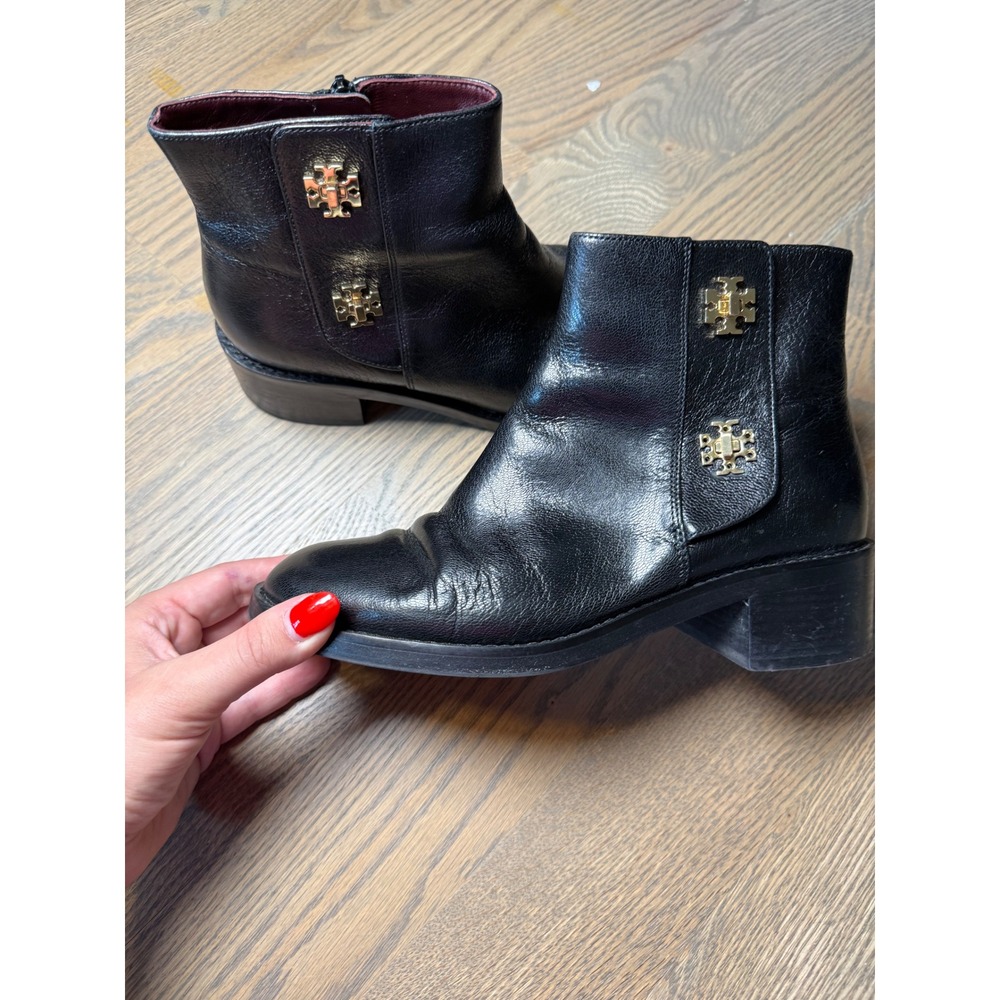 Tory Burch Black Leather Logo Ankle Boots Gold Hardware Block Heel 7M